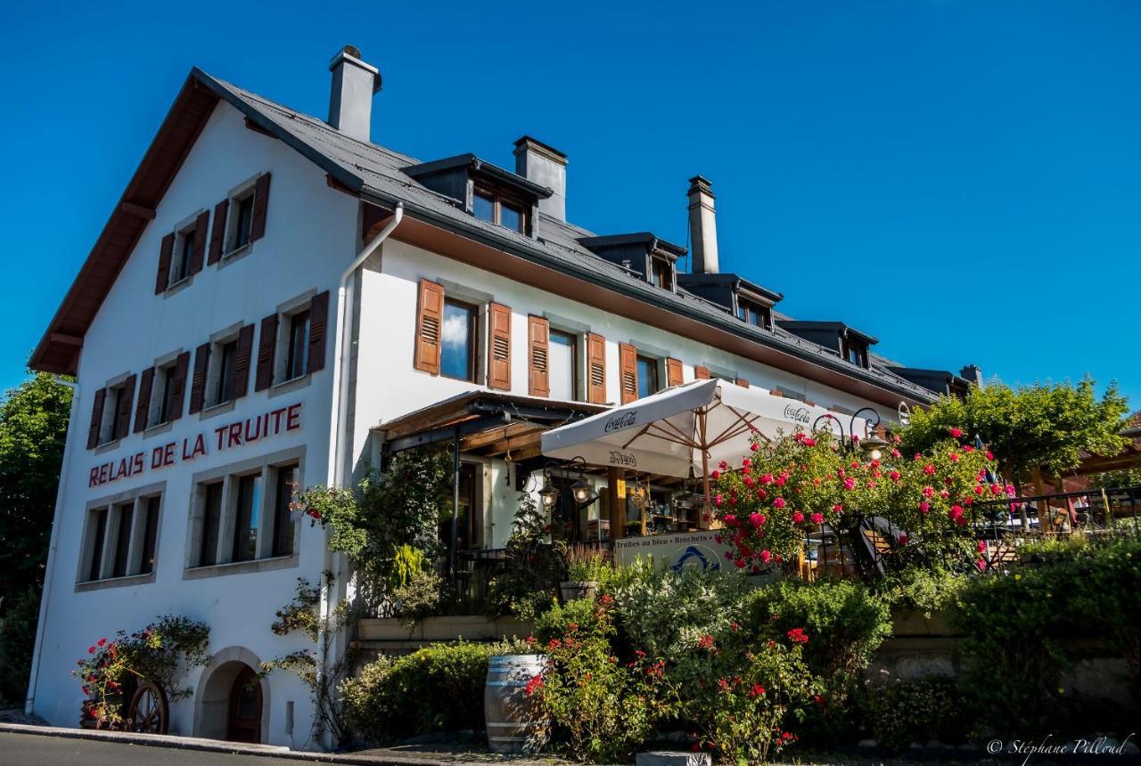 Hotel De La Truite & Spa Le Petit Nautilus Le Pont Exterior foto